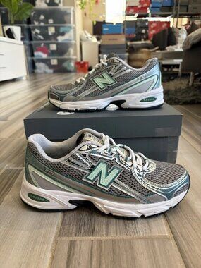 Women's New Balance 740 Shoes - Silver Metallic New Spruce U740NC2